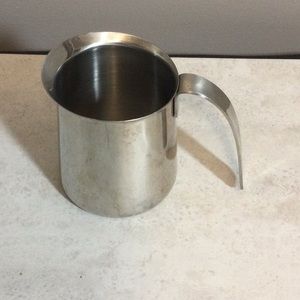 Stainless steel milk steamer cup